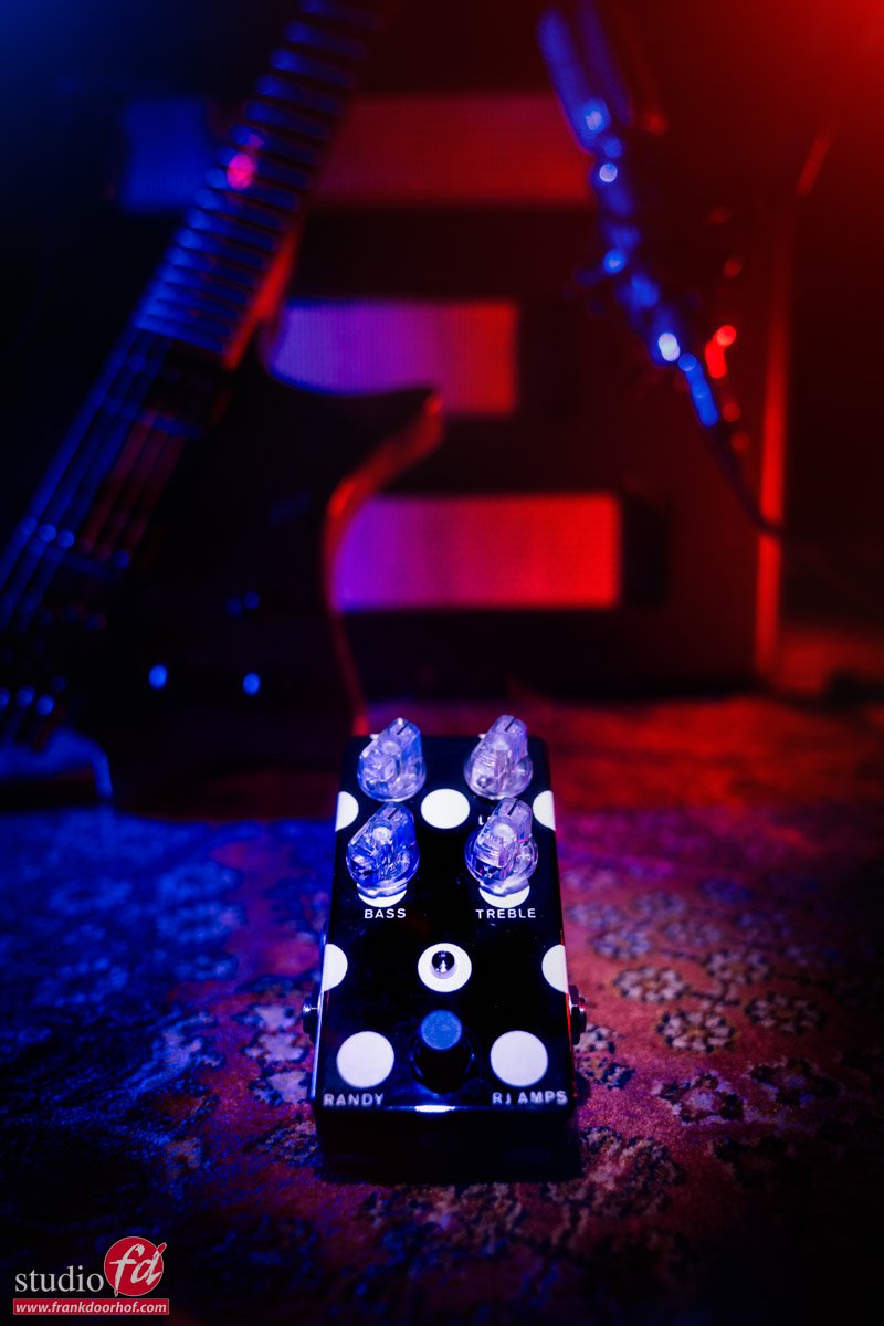 A kind of different product photography, shots from guitar pedals